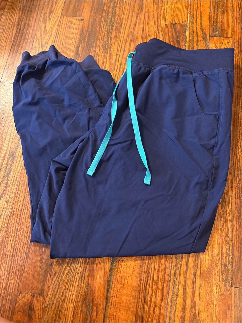 🎉Figs Navy FormX Joggers with Teal Drawstring Scrub Bottoms!